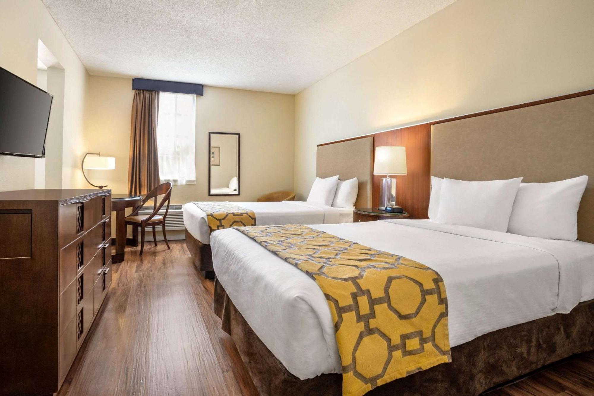 Double Room Two Double Beds Non-Smoking